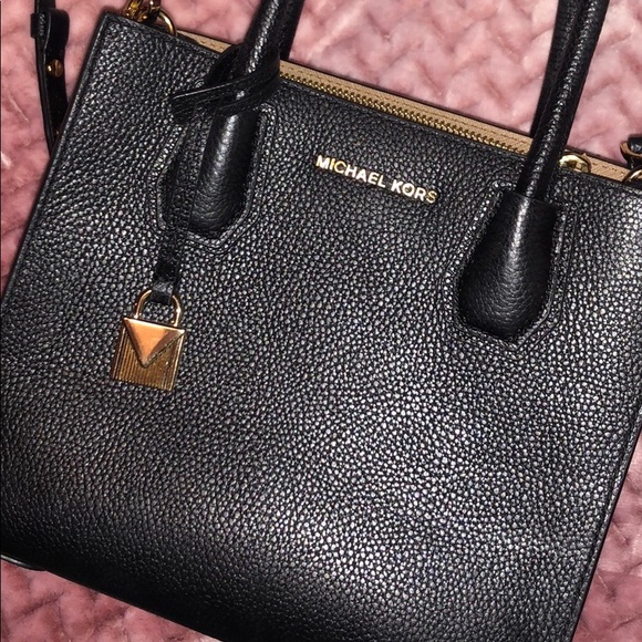 Mercer Leather Crossbody Bag 💛 MUST SALE ❗️❗️ - Picture 2 of 7